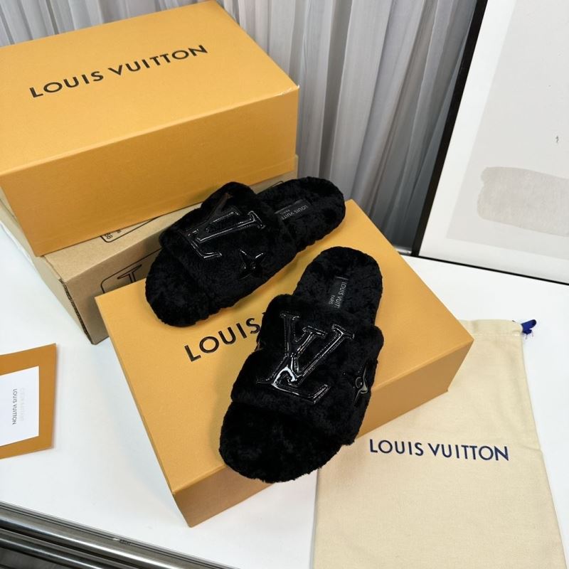 Louis Vuitton Slippers